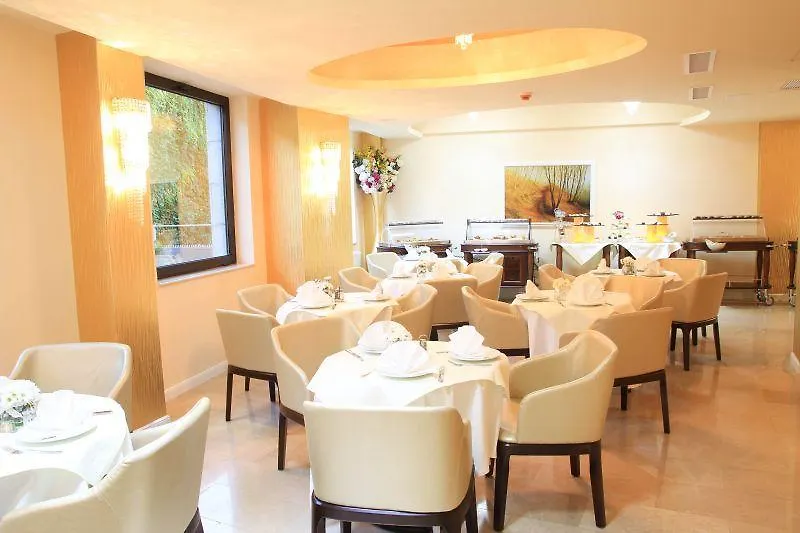 Kosher Hotel Lev Or Бухарест 3*,  Румыния