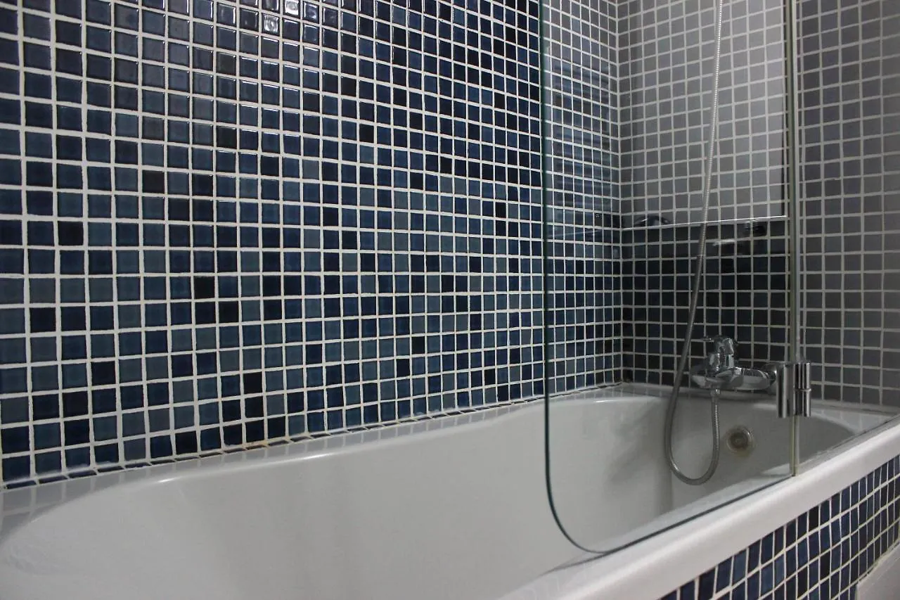 Kosher Hotel Lev Or 3*, Bucharest Romania