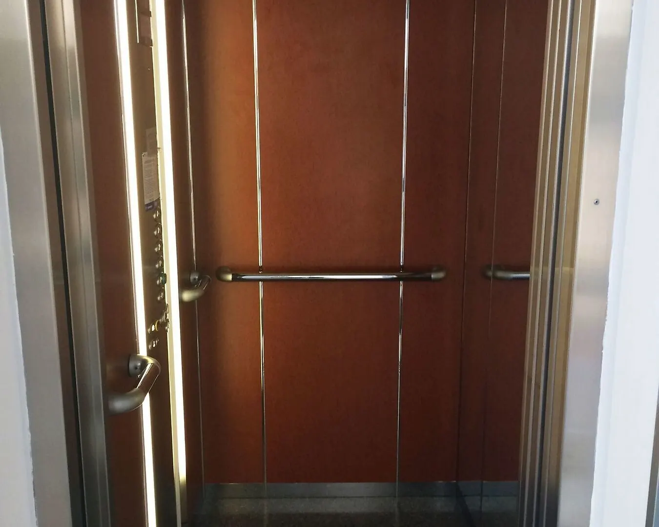 Kosher Hotel Lev Or Romania